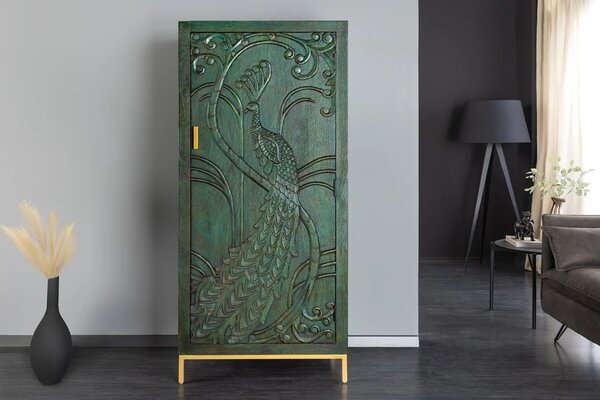 Orientální obdélníková art deco barová skříňka Birdy ze zeleného mangového dřeva s vyřezávaným pávem a zlatými nožičkami 166 cm