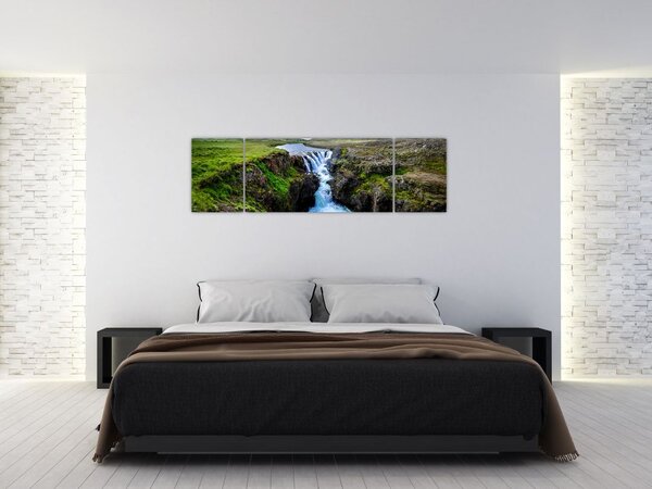Obraz vodopádu mezi skalami (170x50 cm)