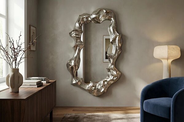 Designové art deco nástěnné zrcadlo Inger s atypickým trojrozměrným rámem ve stříbrné barvě 150 cm
