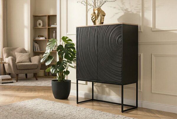 Designová moderní černá barová skříňka Cumbria z mangového dřeva s dvojitými dvířky s dekorem kružnic a podnoží 120 cm