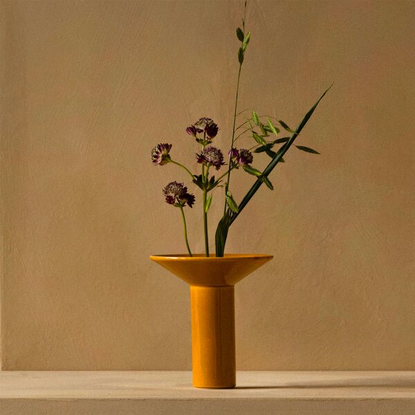 Audo Copenhagen designové vázy Hana Vase Umber