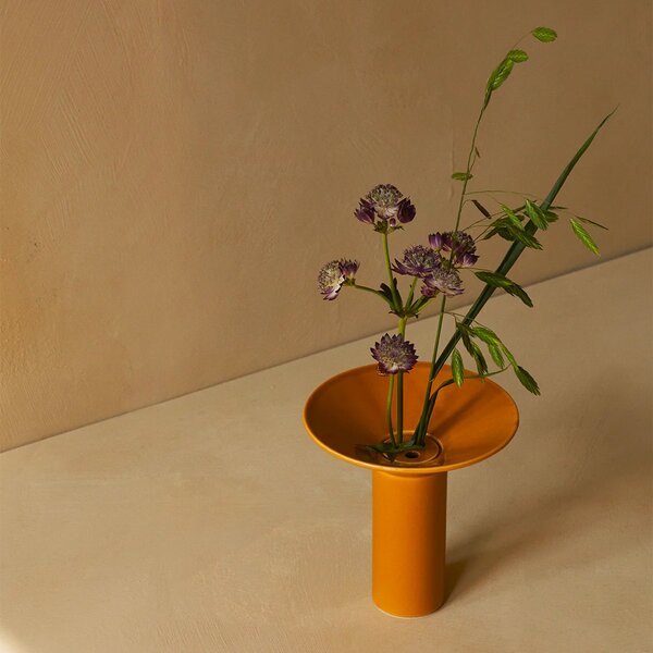 Audo Copenhagen designové vázy Hana Vase Umber
