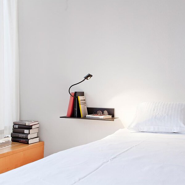 Ingo Maurer designové stolní lampy Oskar on the Shelf