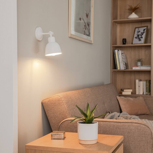 Euluna Nástěnné světlo Emoti, jednoplamenné, bílé, stmívatelný, Bílá / opál, Obývací pokoj / jídelna, kov, Industriální design