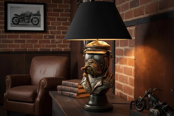 Designová stolní lampa Pop Atelier s bronzovou bustou buldoka s doutníkem v pop art stylu a černým textilním stínítkem 55 cm