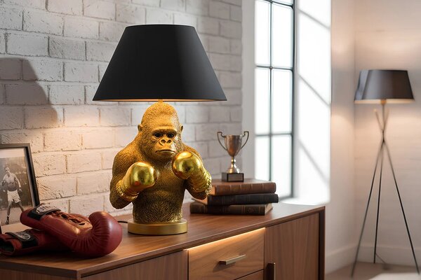 Designová glamour stolní lampa Pop Atelier se zlatou podstavou se sochou opice s boxerskými rukavicemi a černým stínítkem 55 cm