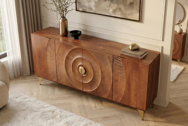 Designový art deco čtyřdveřový příborník Cumbria z masivního mangového dřeva v hnědé barvě se zlatými detaily 180 cm