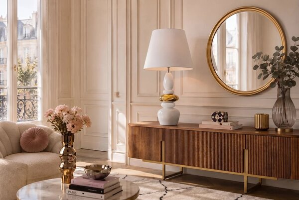 Moderní art deco bílá stolní lampa Caillou se zlatým detailem s designem naskládaných kamenů a polohovatelným stínítkem 68 cm