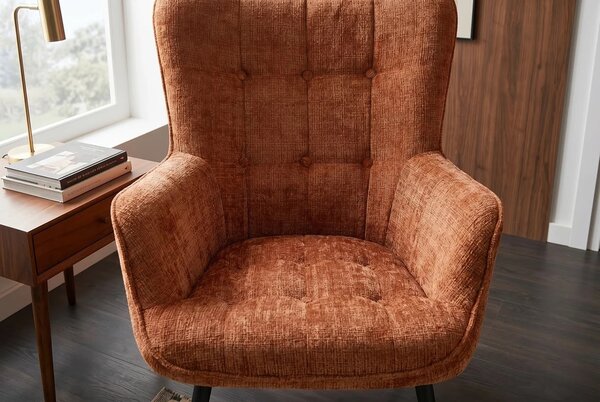 Designové retro křeslo Scandinavia s žinylkovým potahem s prošíváním s knoflíky v rezavé hnědé barvě a černýma nohama 73 cm