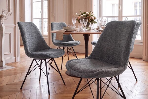 Designová retro jídelní židle Scandinavia s šedým žinylkovým potahem a černým kovovým nohama 50 cm