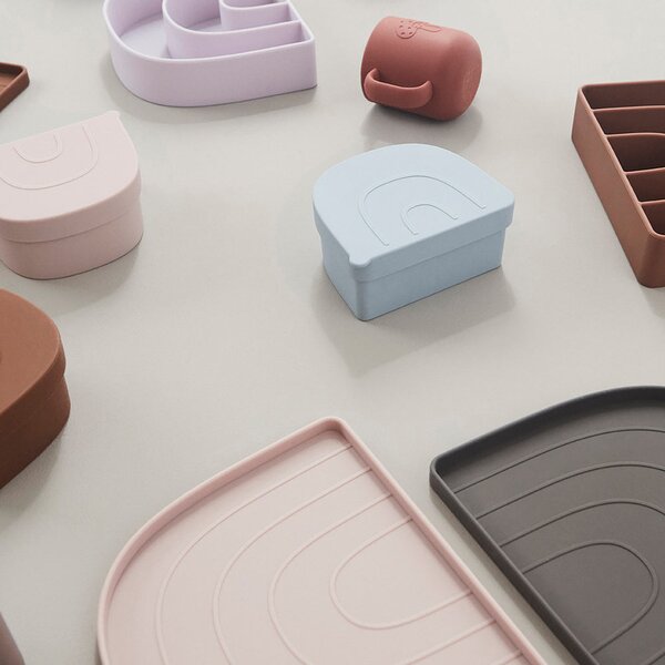 OYOY LIVING Dětský talíř a miska Rainbow Plate & Bowl caramel