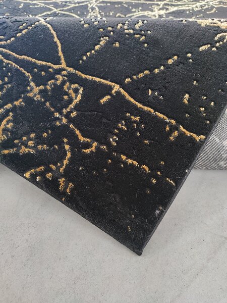 BE Koberec Elite 4355 BLACK GOLD - černý obdélníkový Rozměr: 140x190 cm