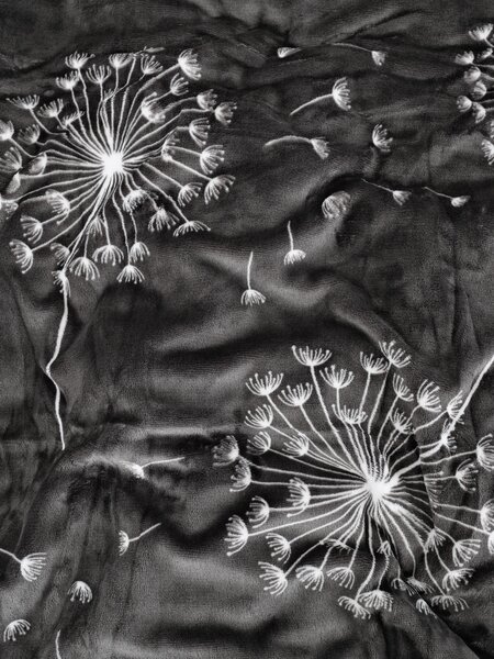 MK Lůžkoviny Mikroplyšové povlečení Exclusive - Pampelišky šedé 140 × 200 cm, 70 x 90 cm