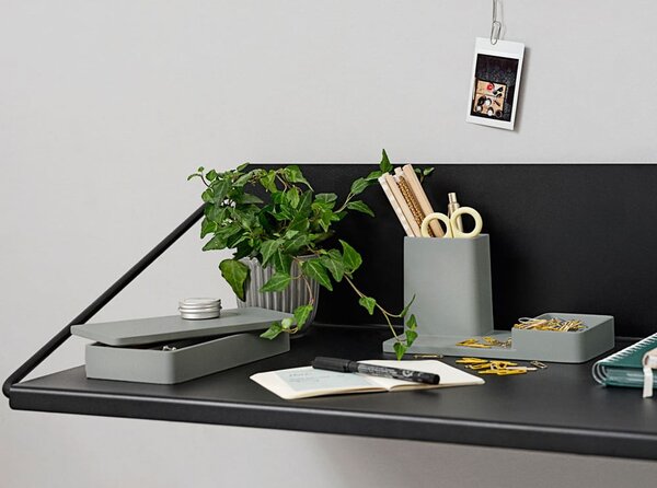 Organizér na psací potřeby z cementu Pebble – Zone