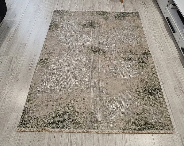 HU Béžovo-zelený orientální koberec Banco 1030-GREEN Rozměr: 60x110 cm