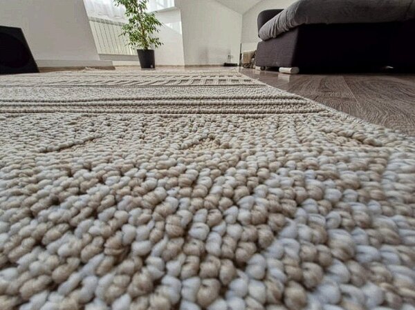 HU Béžový pruhovaný koberec Boho 878-B Rozměr: 60x100 cm