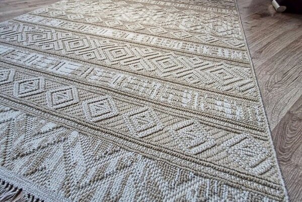 HU Béžový pruhovaný koberec Boho 881-B Rozměr: 60x100 cm