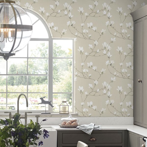 Vliesová tapeta na zeď, béžová, květy magnólií, 113353, Laura Ashley Signature
