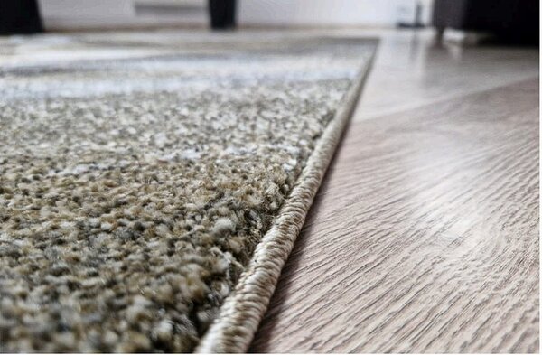 HU Hnědý moderní koberec Villa 872 s linkovaným vzorem Rozměr: 60x100 cm