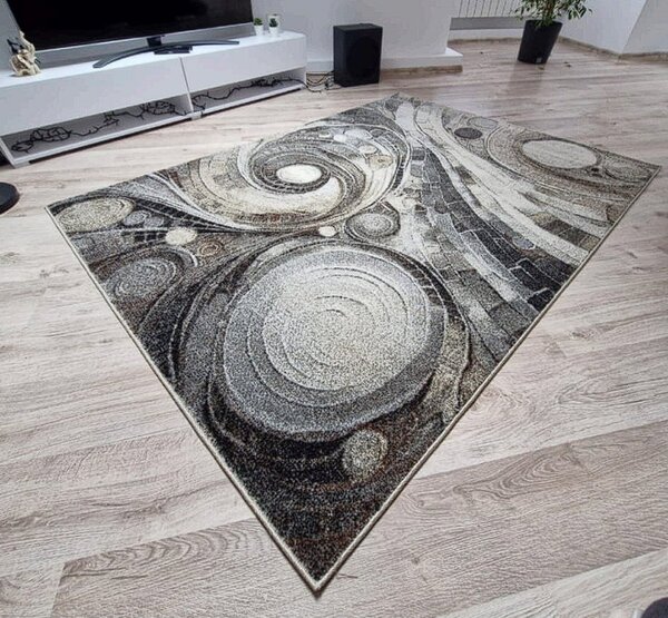 HU Šedohnědý moderní koberec Villa 885 s geometrickým vzorem Rozměr: 60x100 cm