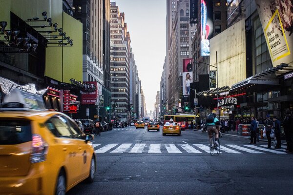 Newyorská ulice se žlutými taxíky – Jednodílný obraz, 60 × 40 cm