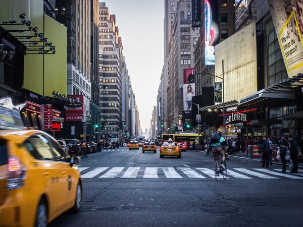 Newyorská ulice se žlutými taxíky – Jednodílný obraz, 40 × 30 cm