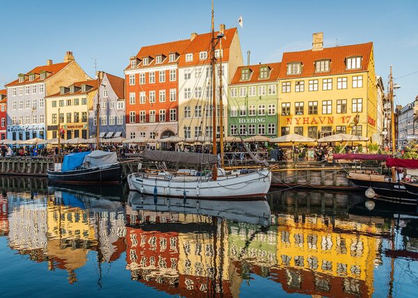 Barevný přístav Nyhavn v Kodani – Jednodílný obraz, 70 × 50 cm