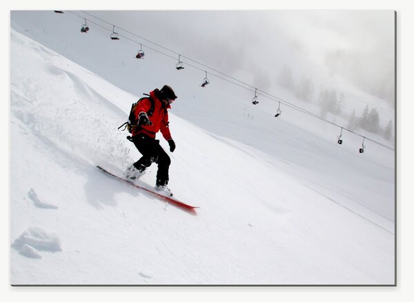 Snowboardista na zasněženém svahu – Jednodílný obraz, 70 × 50 cm