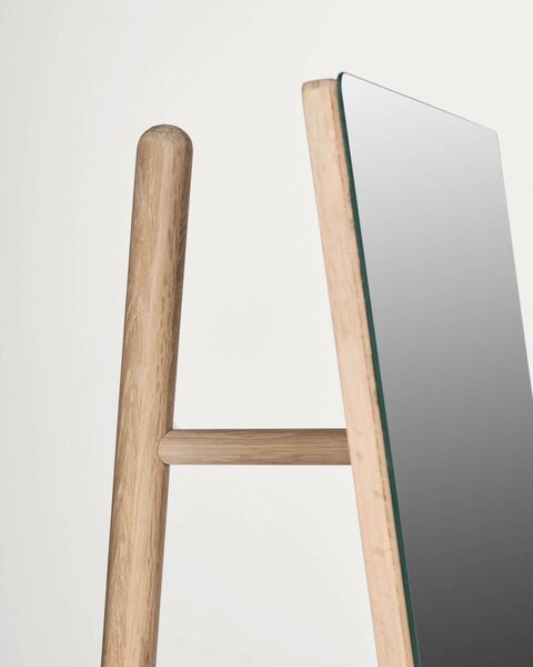 Stojací zrcadlo s dřevěným rámem 45x160 cm Keisy – Kave Home
