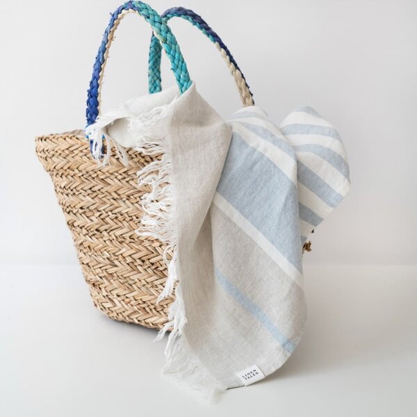 Modrá lněná plážová osuška 85x140 cm Allure Stripe – Linen Tales