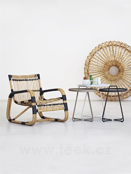 Cane-line Odkládací stolek XS On-the-move, Cane-line, kulatý 37x47 cm, hliník barva black