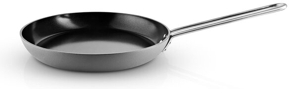 Eva Trio Grey Line Ceramic Pánev 28 cm, silnostěnná slitina, bez PFAS, keramický povrch Slip-Let, do 400 °C, na indukci, Eva Solo