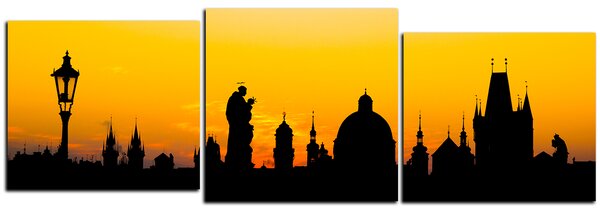 Obraz na plátně - Siluety věží a sochy v Praze - panoráma 5112E (90x30 cm)