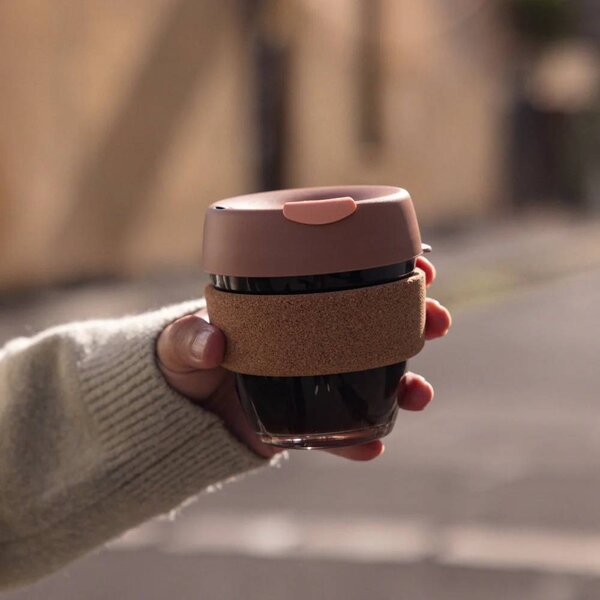 Skleněný hrnek KeepCup Brew Cork Frappe S, 227 ml