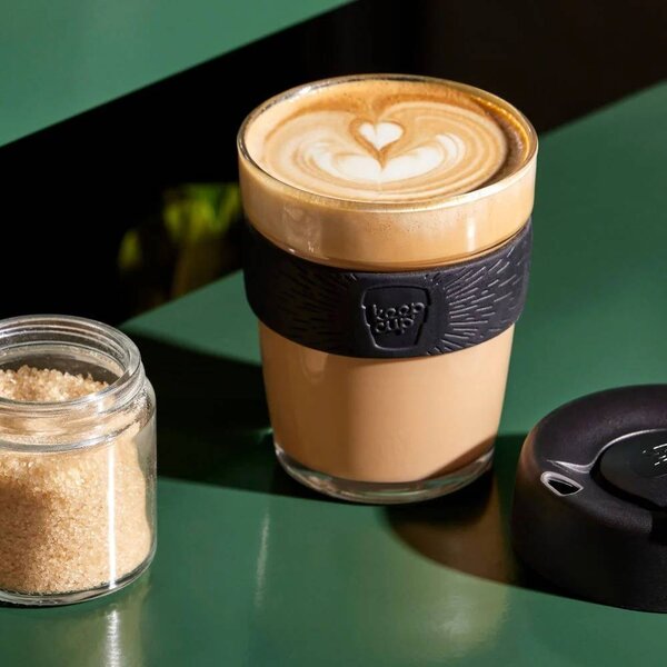 Skleněný hrnek KeepCup Brew Black M, 340 ml