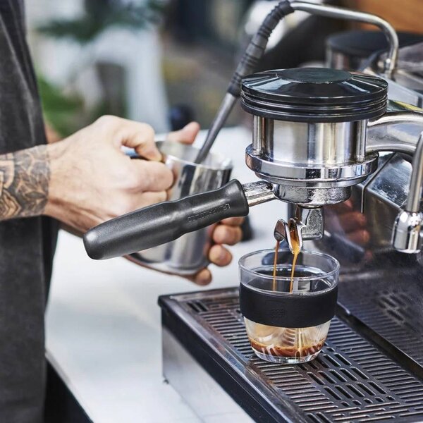 Skleněný hrnek KeepCup Brew Black S, 227 ml