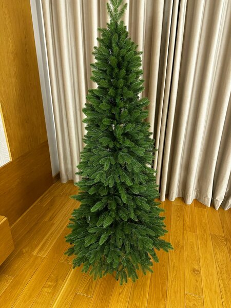 Smrk kuželovitý 100% 3D- 180cm