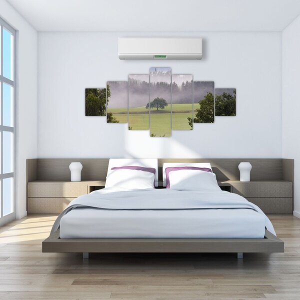 Obraz louky se stromem (210x100 cm)
