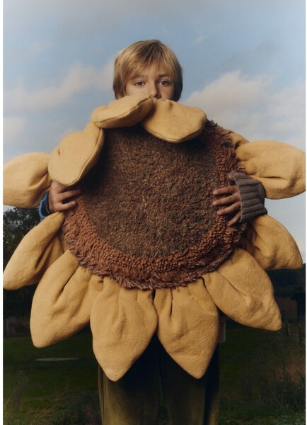 Bavlněný dětský polštářek 90x90 cm Sunflower – Lorena Canals