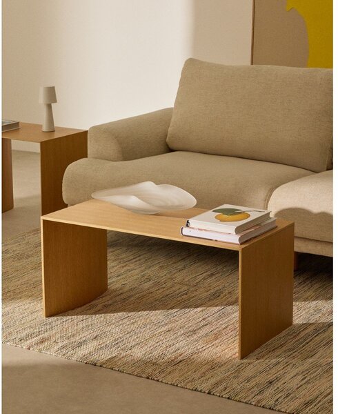 Konferenční stolek ve světle přírodní barvě v dekoru dubu 45x90 cm Litto – Kave Home