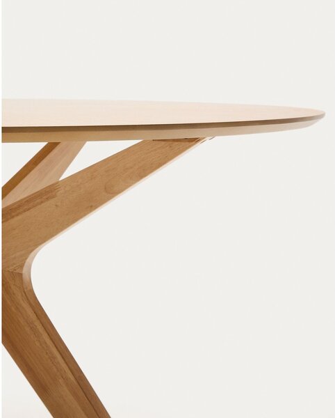 Kulatý jídelní stůl s deskou v dubovém dekoru ø 120 cm Naanim – Kave Home