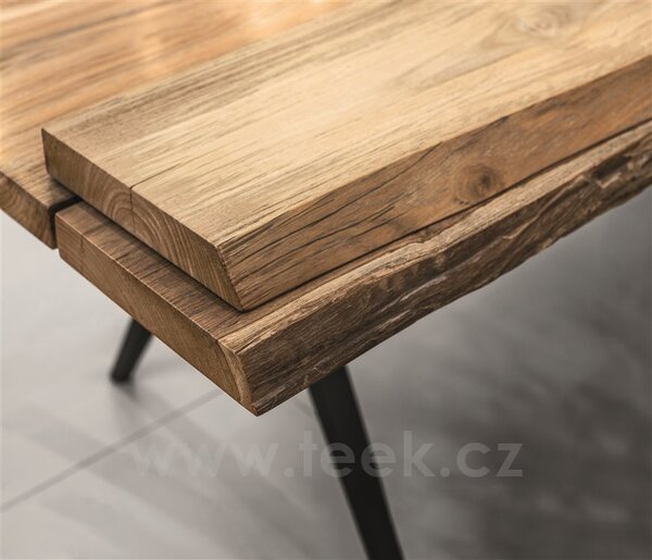 Gloster Masivní jídelní stůl Raw, Gloster, obdélníkový 280x94/104x74 cm, rám hliník barva meteor, deska teak přírodní s opracovanou hranou, deska výška 5 cm, vč. krycí plachty