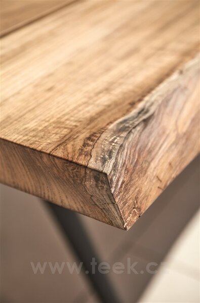 Gloster Masivní jídelní stůl Raw, Gloster, obdélníkový 280x94/104x74 cm, rám hliník barva meteor, deska teak přírodní s opracovanou hranou, deska výška 5 cm, vč. krycí plachty
