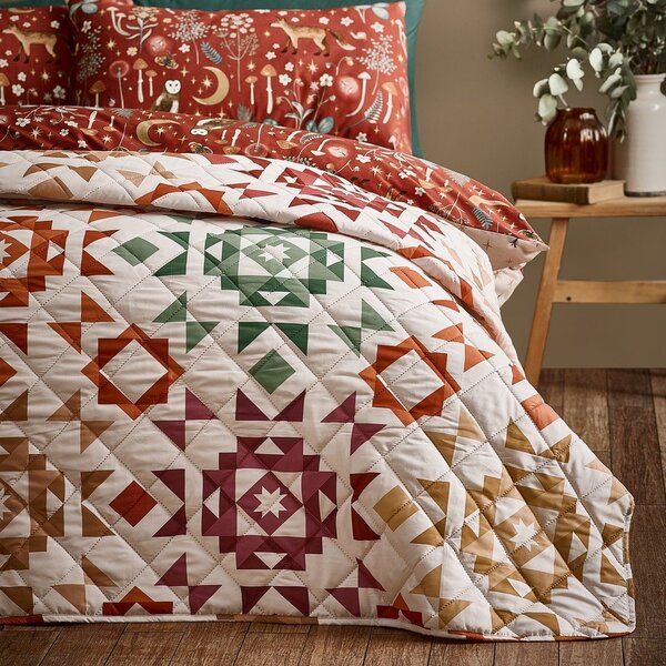Béžový prošívaný přehoz 220x230 cm Autumn Patchwork Geo – Catherine Lansfield