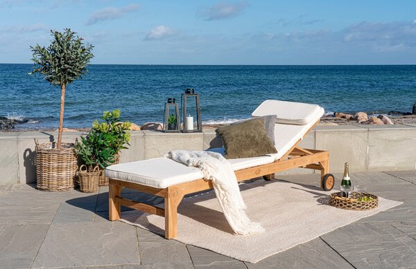 Nordic Living Bílý sedací polštář na zahradní lehátko Doraem