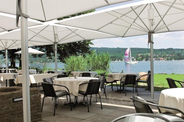 Glatz Profesionální slunečník Castello Pro, Glatz, obdélníkový 400x300 cm (4x3 m), rám eloxovaný hliník, potah akryl 300 g/m2 barva dle vzorníku