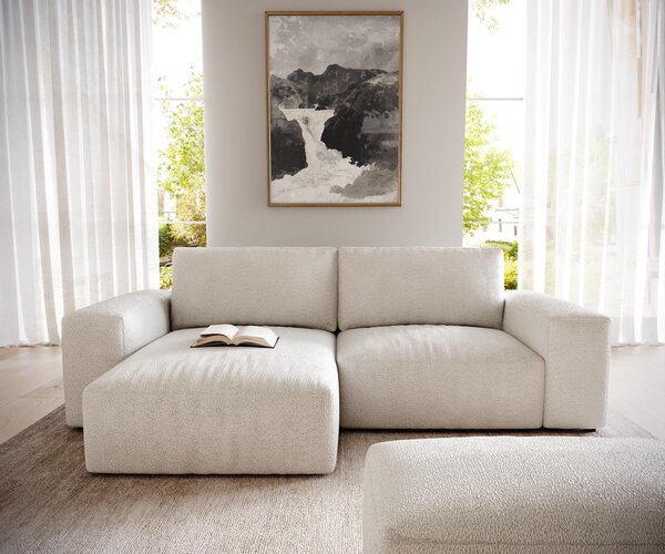 DELIFE Rohová pohovka Lanzo 230x155 cm bouclé krémovo-bílá variabilní lenoška s taburetem
