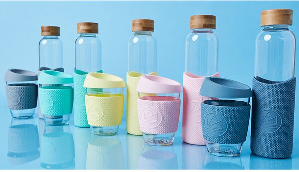 Skleněná láhev s rukávem, 550ml, Neon Kactus, modrá