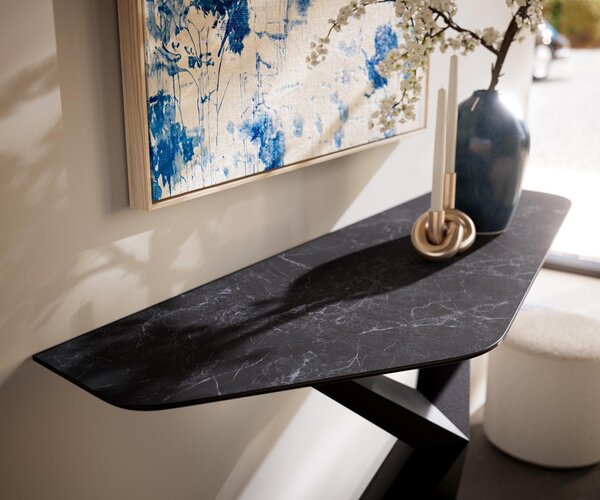 DELIFE Konzolový stůl Edge polygonální 140×50 cm keramika Laminam® Nero Greco antracit Zentharo kov černá