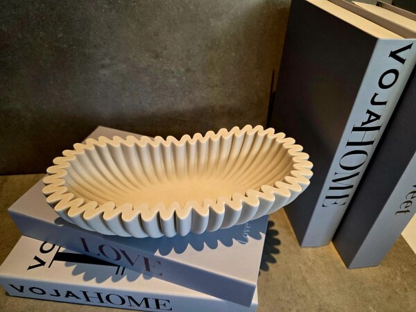 VOJA HOME Dekorativní mísa Unda Pura ve tvaru vlnky – 25×12,5×6,5 cm